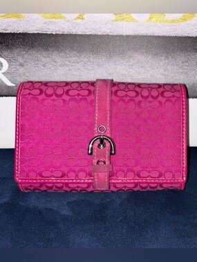 Y2K coach soho wallet